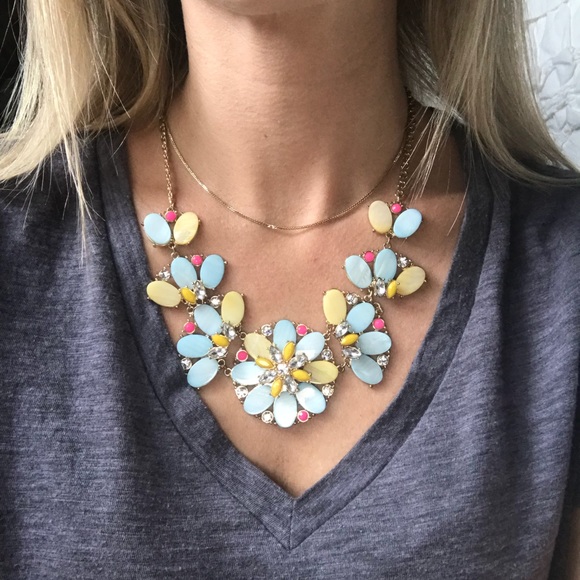 kate spade Jewelry - Kate Spade ♠️ floral statement necklace